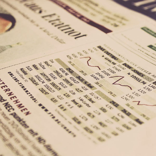 Investing in Canada - stock market graph